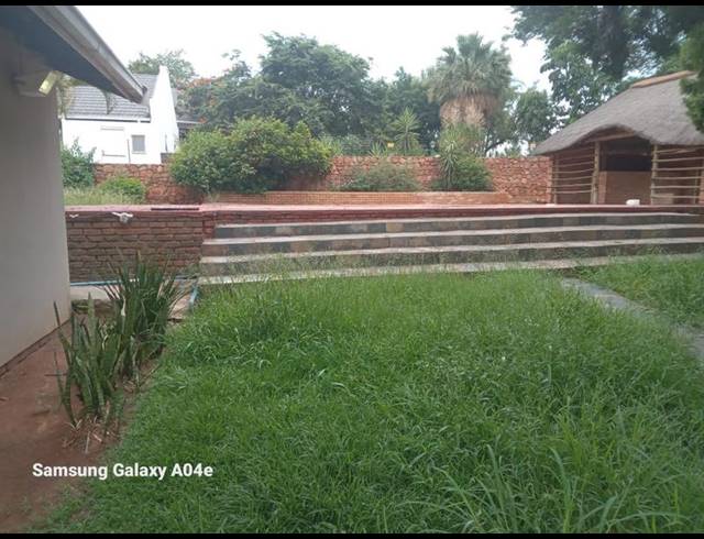 3 BEDROOM HOUSE FOR SALE IN CASHAN